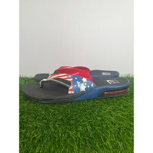 Reef Bottle Opener Sandals Men’s 11 Flip Flops USA Flag Beer Opener